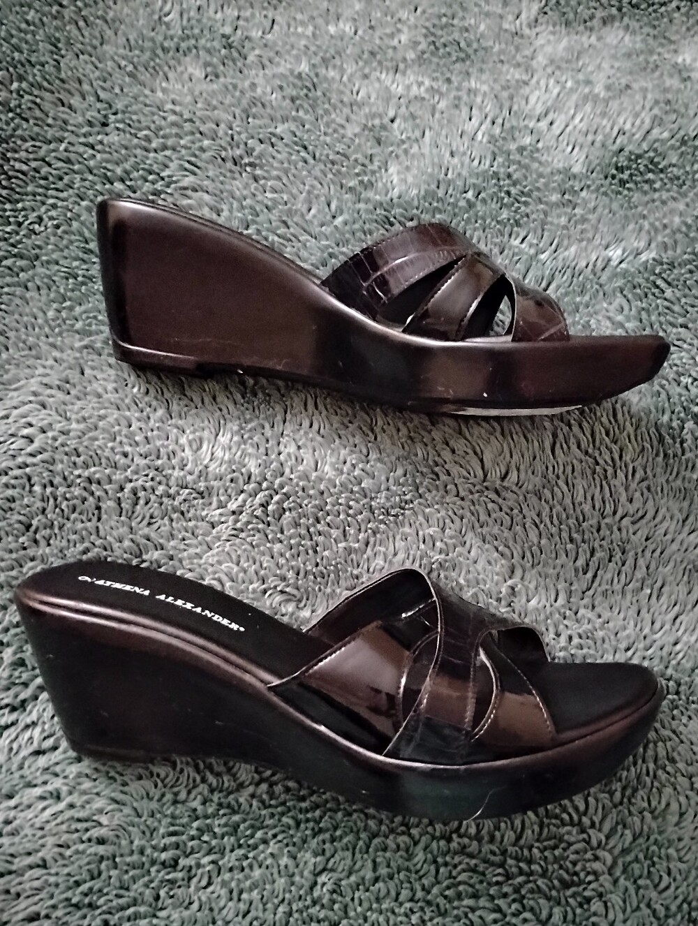 NEW Athena Alexander "Rally" Wedges Sandals Women's Size 9